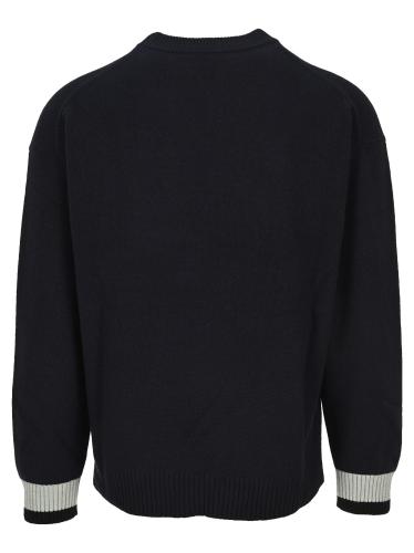 K logo sweater